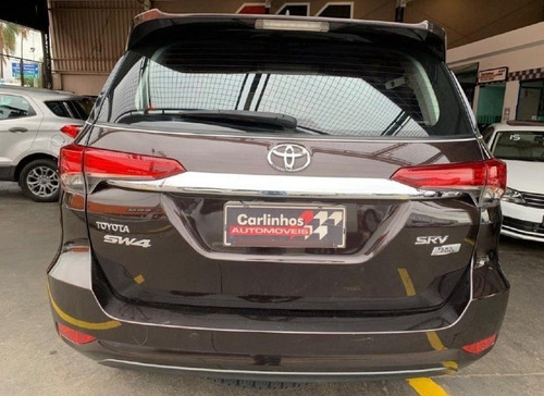 Imagem 5 de 11 de Toyota Hilux Sw4