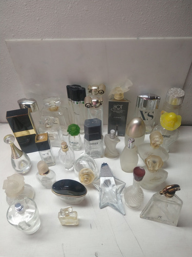 Lote 30 Frascos Vacíos De Perfumes Importados (Usado)