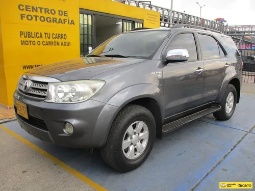 Toyota Fortuner Sr5 4x4 2700cc At Aa