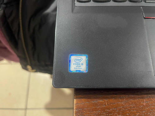 Laptop Lenovo X390 I5 8ram Y 256 (Usado)