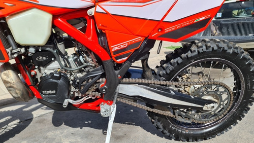 Imagen 7 de 11 de Beta 300rr 2t