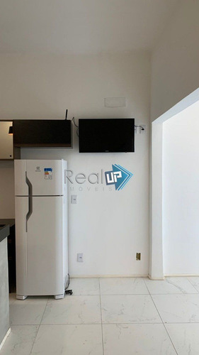 Imagem 13 de 23 de Ótimo Apartamento No Leme De 32m² - 7468