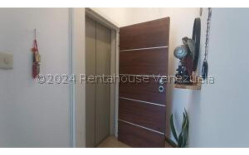 #25-2091 Amplios Apartamento En Mirador De Los Campitos I