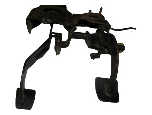 Pedalera Mercedez Benz Mb140 (Usado)