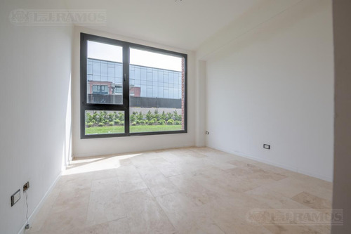 Venta Departamento 3 Ambientes En Lomas De San Isidro