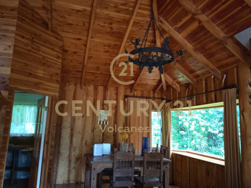 Imagen 15 de 28 de Venta De Casa C/ Parcela , 2 Pisos , Caburgua