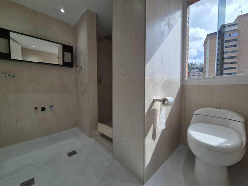 Apartamento Penthouse En Los Naranjos Del Cafetal
