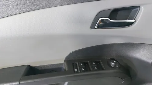 Chevrolet Sonic 1.6 AT K LT
