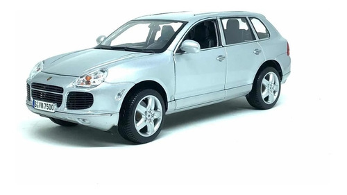 Imagem 3 de 6 de Miniatura De Porsche Cayenne Turbo Prata 1:18 Maisto