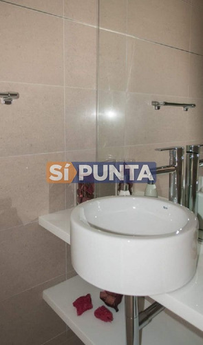 Imagen 18 de 18 de Apartamento En Alquiler Anual