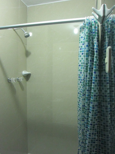 Imagen 7 de 12 de Habitacion Con Lavadero Incluido Y Baño Propio Cerca Al Aeropuerto (incluye Agua, Luz, Internet Y Terma En Ducha) A S/ 400.00 Smp