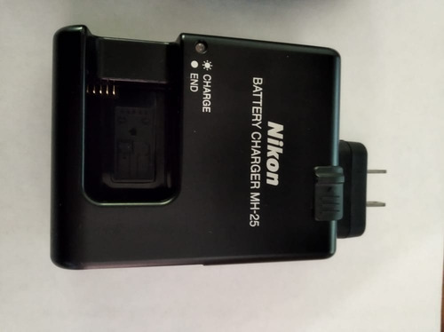 Imagen 1 de 4 de Cargador De Bateria Nikon Mh-25