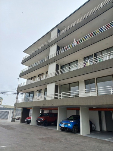 Coquimbo- Depto En Arriendo 1d/1b Con Estacionamiento