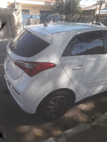Hyundai Hb20 2016 1.0 Comfort Plus Flex 5p