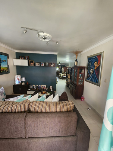 Apartamento En Venta En El Km 14 Autopista Duarte 4to Piso