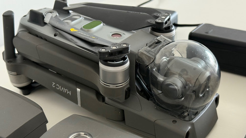 Drone Dji Mavic 2 Zoom Combo 4k Gray 3 Baterías Gris (Usado)