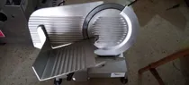Comprar Rebanadora Mobba Modelo 300
