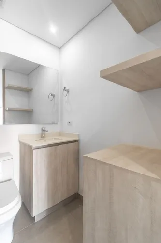 Apartamento En Arriendo/venta En Lisboa. Cod A16289