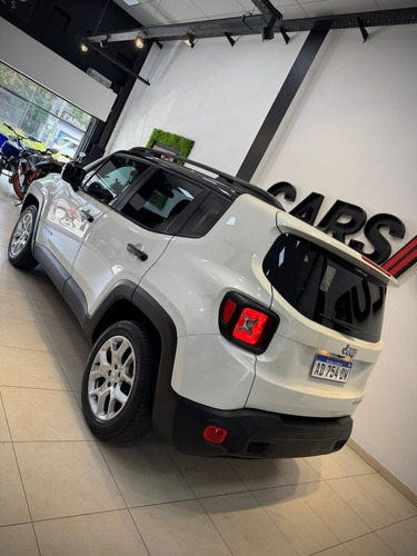 Jeep Renegade 1.8 Sport