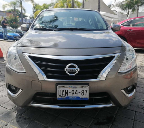 Imagen 2 de 15 de Nissan Versa 2017 1.6 Exclusive Navi At