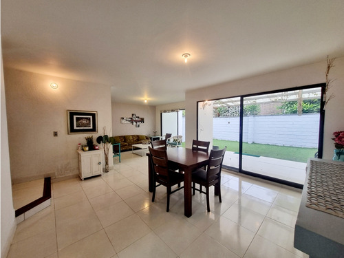 Venta De Casa En El Poblado Loma De Los Gonzalez Medellín