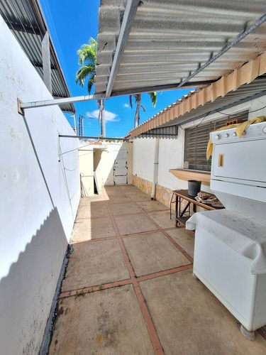 24428 Am* Venta De Local / Casa Comercial En La Viña Valencia