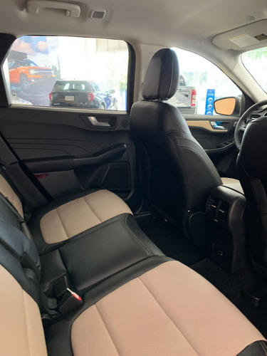 Imagen 8 de 8 de Ford Escape Titanium 4x4 2022