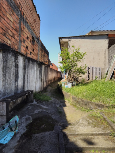 Terreno De265 Metros Com Três Casas