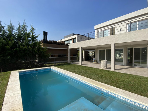Imagen 20 de 30 de Brisas De Adrogué - Casa A Estrenar