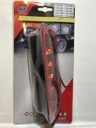 Imagen 3 de 8 de Farol 4 Leds Luz Freno 12vv Autoadhesiva Luneta Trasera F10