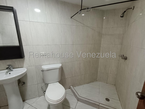 Apartamento En Alquiler Inm Tipo Estudio El Bosque 23-236