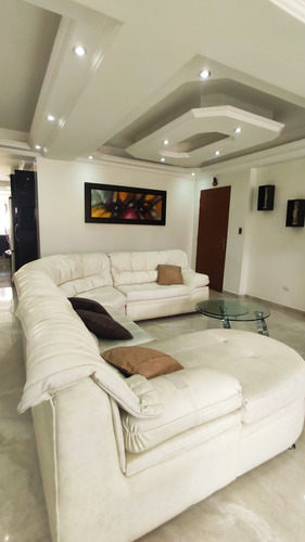 Alquiler Apartamento 150m (totalmente Amoblado)de Lujo En Mañongo. Ll-blk