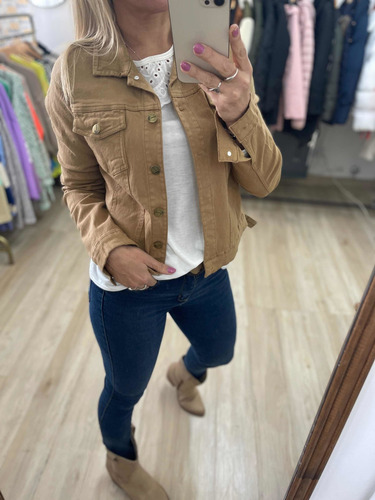 Imagen 7 de 8 de Campera De Jean Blanca Negra Rosa Verde Mujer The Big Shop