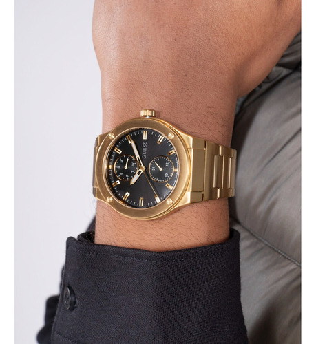 Reloj Guess Jet Acero Inoxidable Hombre Correa Dorado Bisel Dorado Fondo Negro