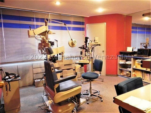 ClĂnicas Caracas Consultorio En Venta En Centro Profesional 24-24631 Cs