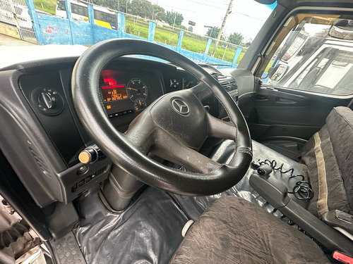 Mercedes Benz 2544 6x2 2013 Teto Alto / 2 Dono - Revisado