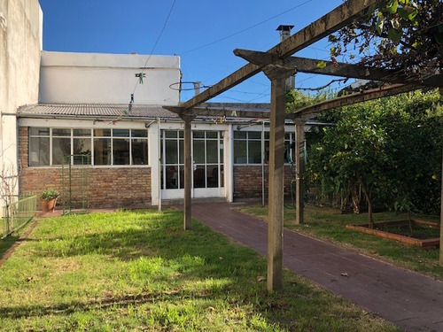 Venta Amplia Casa Zona La Blanqueada - Parque Batlle
