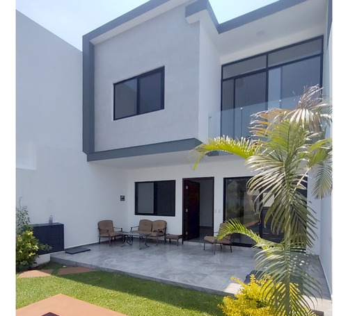 Casa Nueva En Brisas De Cuernavaca, Temixco Morelos.