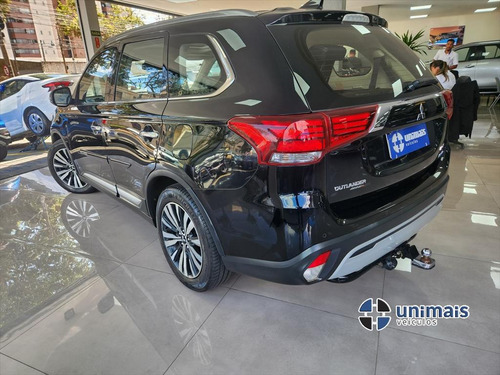 Mitsubishi Outlander 2.2 MIVEC DI-D DIESEL HPE-S AWD AUTOMÁTICO