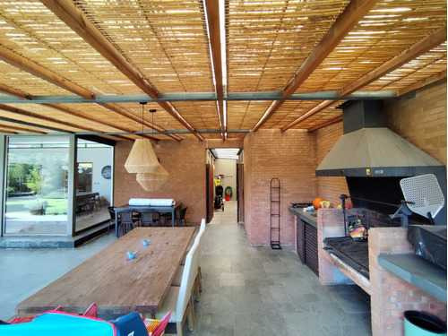 Condominio // Oportunidad (92687)