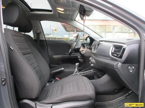 Kia Stonic Zenith Hybrid 4x2 1000cc Mt Aa
