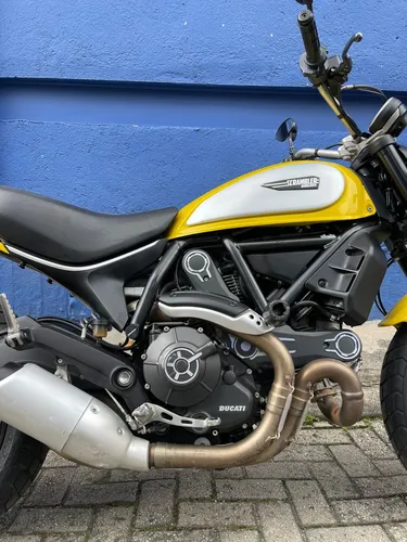 Ducati Scrambler 800 Icon