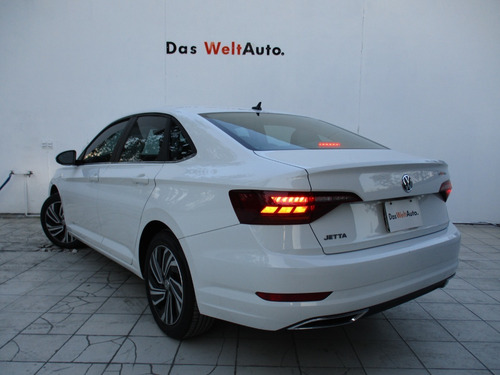 Imagen 6 de 15 de Volkswagen Jetta