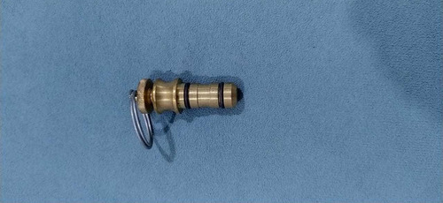 Imagen 1 de 3 de Tapón De Carga Gnc Bronce