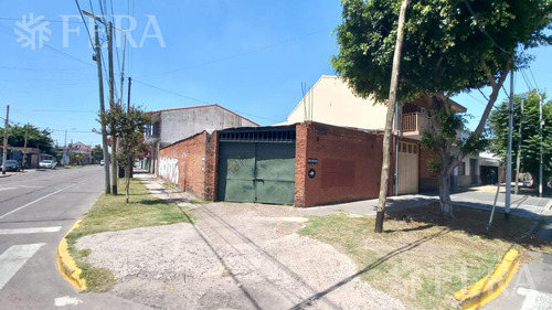 Imagen 2 de 5 de Venta Depósito En Villa Dominico (31120)