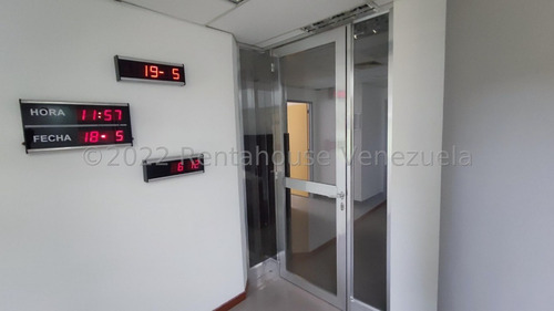 Imagen 10 de 21 de Tibizay Diaz Vende Casa En Los Palos Grandes Mls #23-13126 Hf