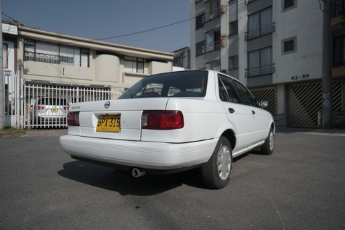 Nissan Sentra B13 2014