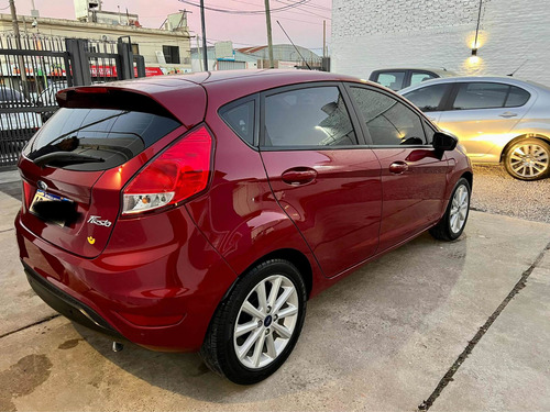 Imagen 12 de 21 de Ford Fiesta Kinetic Design 2018 1.6 Se 120cv