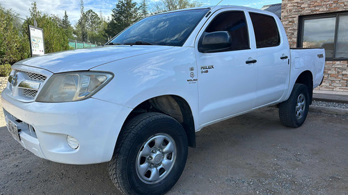 Toyota Hilux 2.5