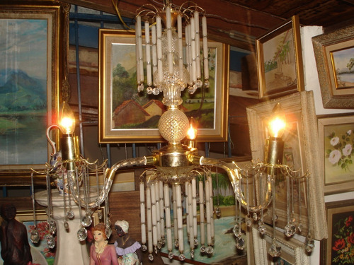Imagen 6 de 6 de Lampara De Techo 3 Luces Dorado Y Cristal Buen Diseño Buen